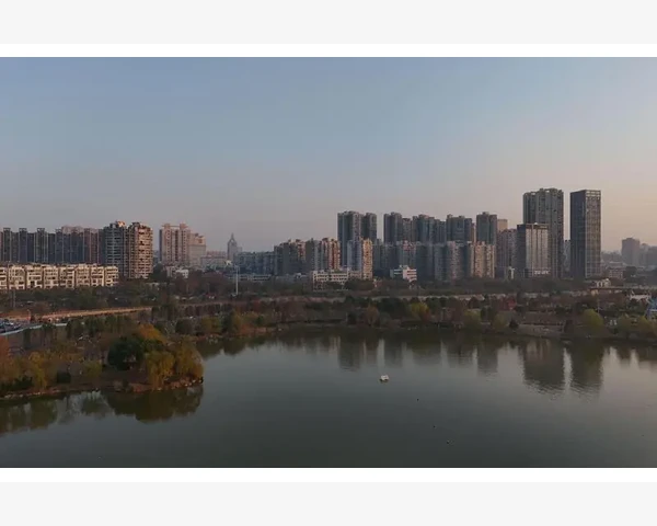 MT4图表缩放不影响指标计算真相_软件版本过旧或数据缓存异常